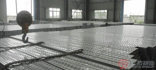 鋼踏板的安全性能怎么樣