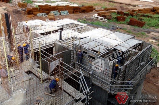 與傳統(tǒng)建筑模板相比，鋁合金模板具有的優(yōu)勢: