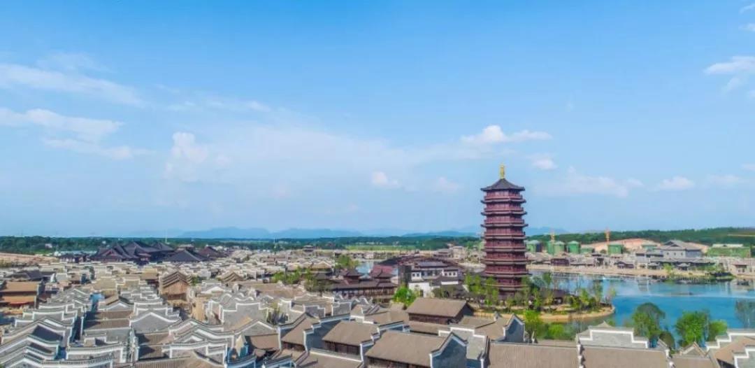 網(wǎng)紅長(zhǎng)沙與您相約，2019第一屆元拓建材國際采購商展洽會(huì)即將開幕！