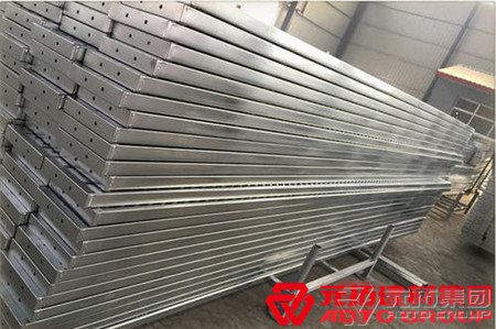 熱鍍鋅鋼跳板挑選注意事項(xiàng)有哪些？哪家好？